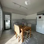 Kibris Town House Menekse Aglantzia