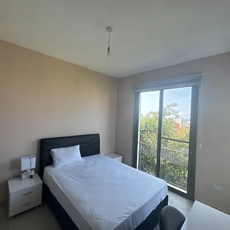 Kibris Town House Menekse Апартаменты Aglantzia