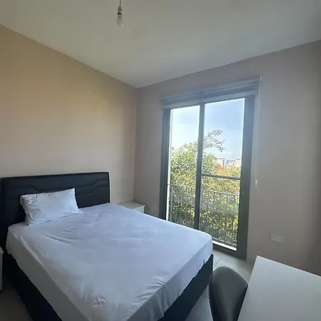 Апартаменты Kibris Town House Menekse Aglantzia