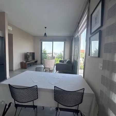 Kibris Town House Menekse