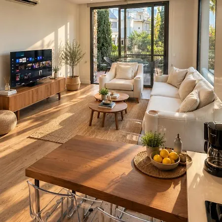 Apartment Natura Menekse Aglantzia