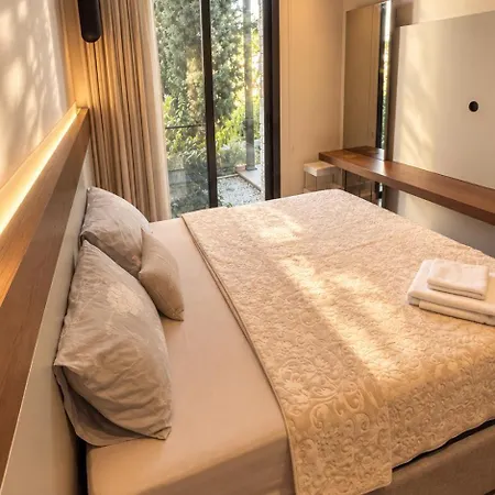 Apartment Natura Menekse