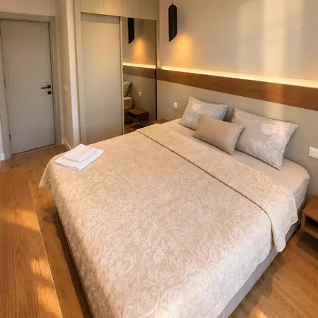 Natura Menekse Apartment Aglantzia